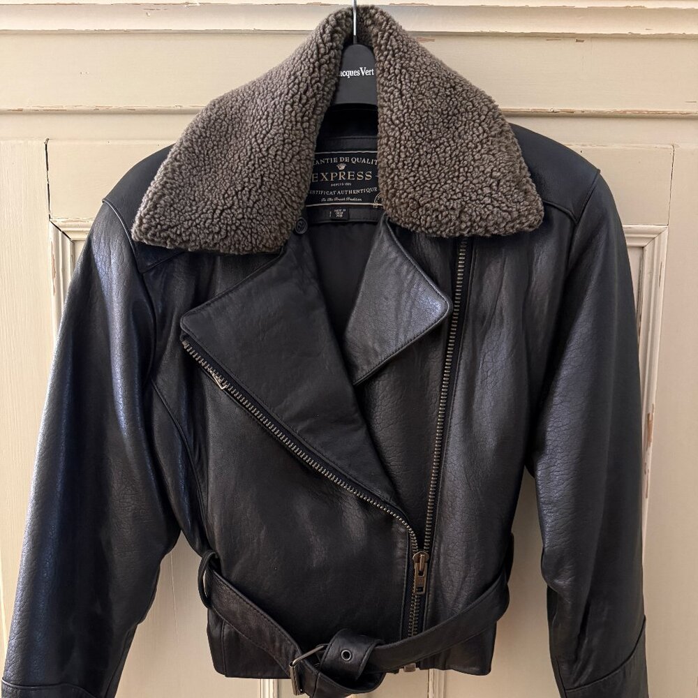 Vintage Black Leather Moto Jacket -- Removable Sherpa Collar